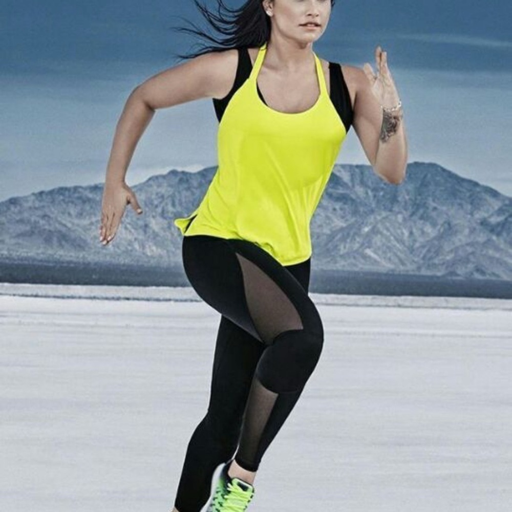 ZeroXposur Women's Neon Yellow Tank Top